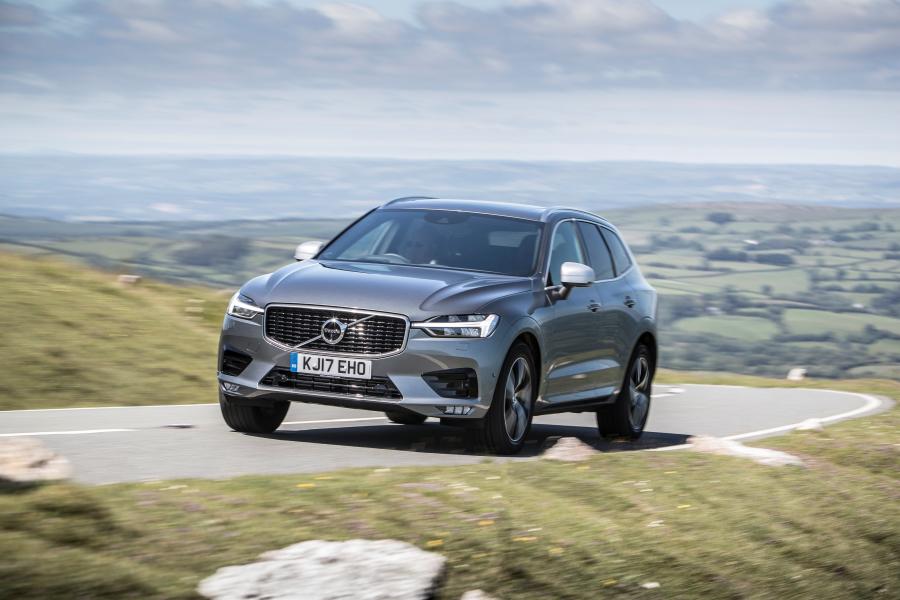  Volvo XC60 D5 R-Deisgn 2017 года  (UK) (фото 30 из 82)